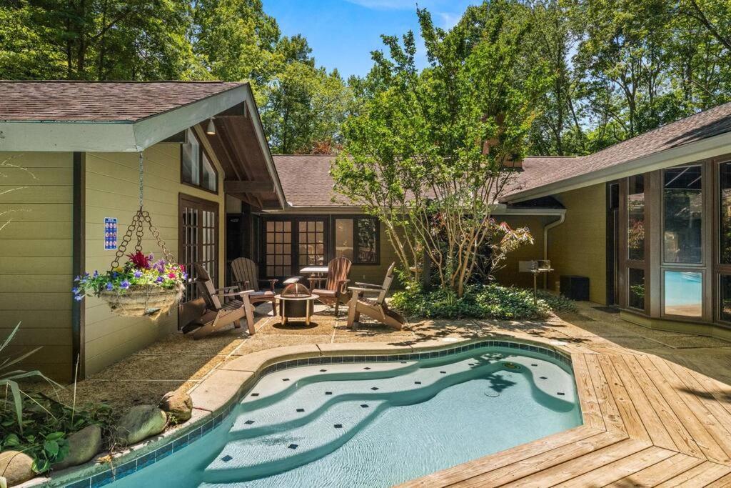 Bourbon Hollow Lodge With Hot Tub And Pool Plus Game Room Only 5 Min To Downtown Gatlinburg Eksteriør bilde